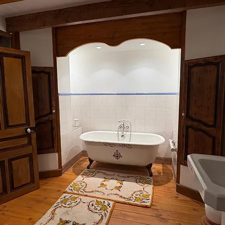 Le Bouffadou Guest house *