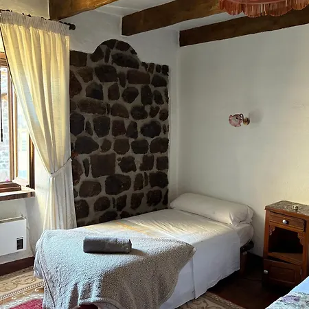 Le Bouffadou Guest house Le Bouchet-Saint-Nicolas