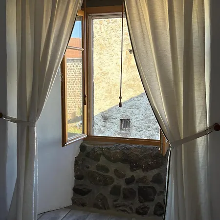 Le Bouffadou Guest house Le Bouchet-Saint-Nicolas